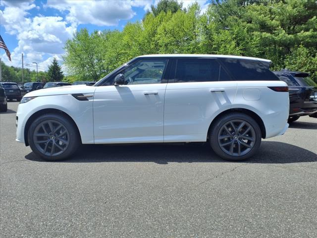 Photo of 2025 Fuji White 1aa Land Rover Range Rover Sport