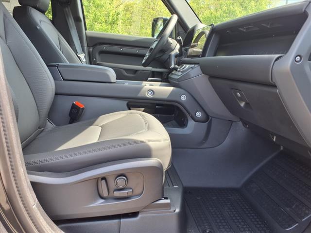 Photo of 2025 Carpathian Grey Premium Metallic Land Rover Defender