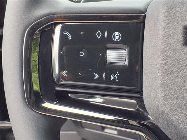 Photo of 2026 Santorini Black Metallic Land Rover Range Rover Evoque