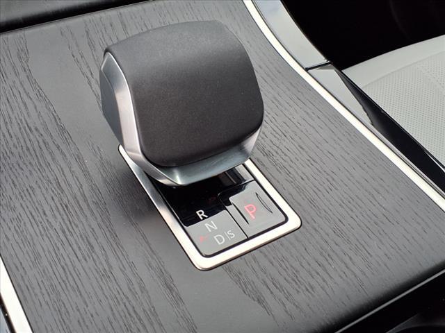 Photo of 2026 Santorini Black Metallic Land Rover Range Rover Evoque