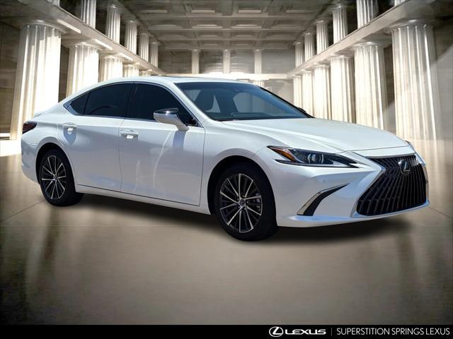 Photo of 2025 Eminent White Pearl Lexus ES 300h