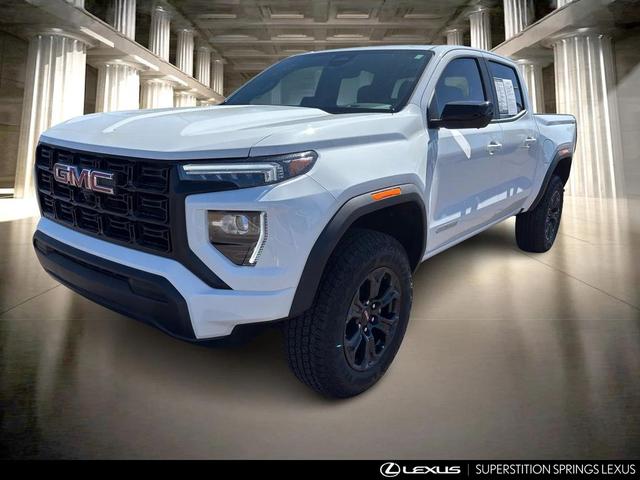 Photo of 2025 Summit White GMC Canyon