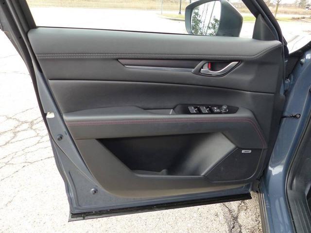 Photo of 2025 Blue Mazda CX-5