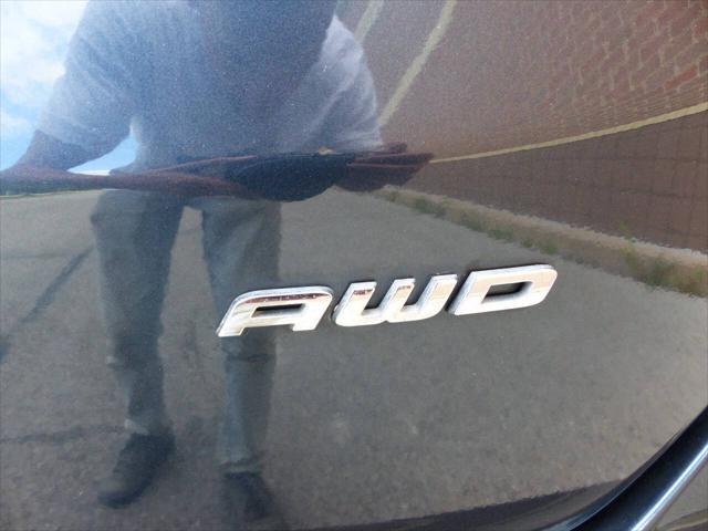 Photo of 2024 Blue Ford Edge