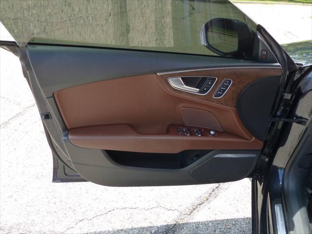 Photo of 2013 Blue Audi A7
