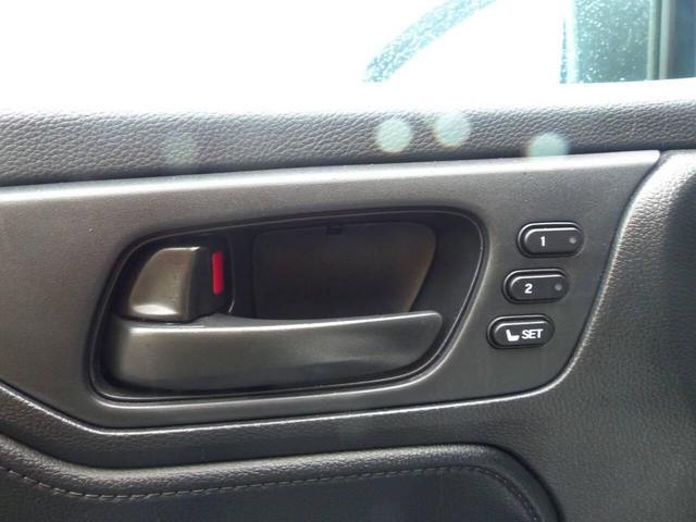 Photo of 2024 White Honda Odyssey