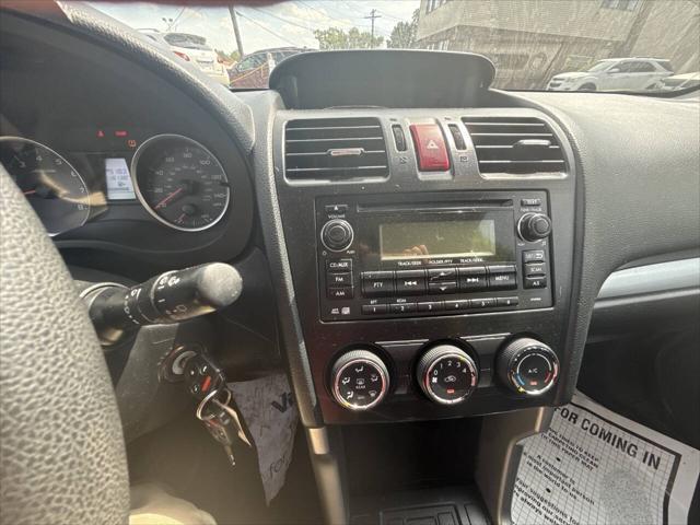 Photo of 2014 Ice Silver Metallic Subaru Forester