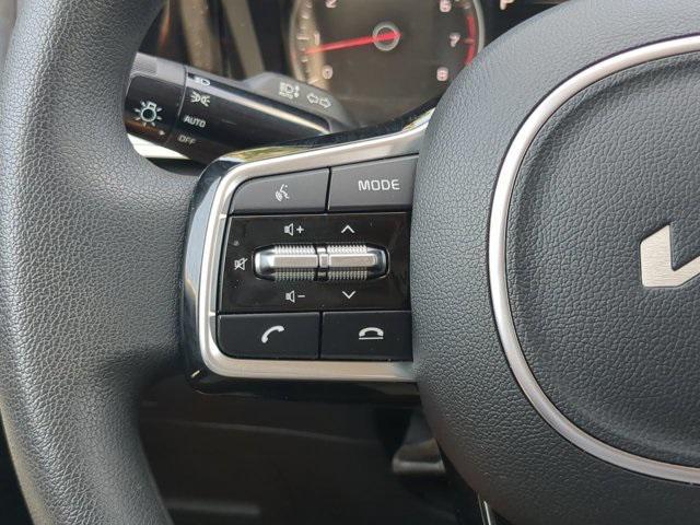 Photo of 2023 Gravity Grey Kia Sorento