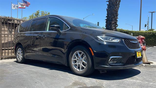 2024 Chrysler Pacifica