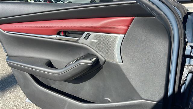 Photo of 2022 Polymetal Gray Metallic Mazda Mazda3