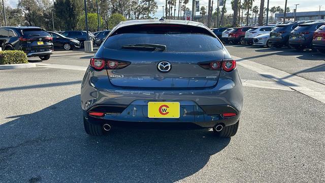 Photo of 2022 Polymetal Gray Metallic Mazda Mazda3