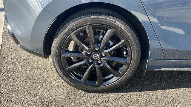 Photo of 2022 Polymetal Gray Metallic Mazda Mazda3