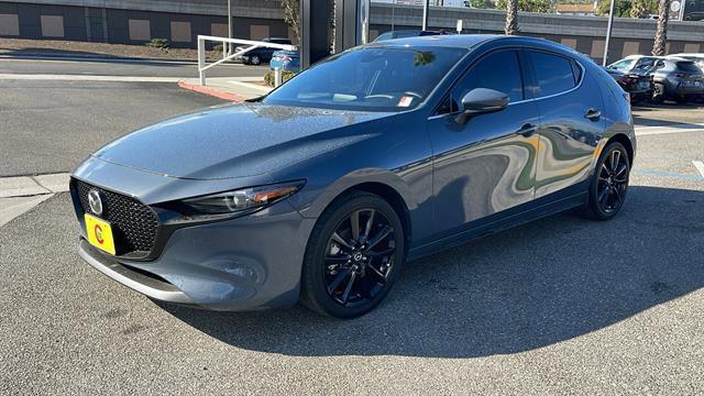 Photo of 2022 Polymetal Gray Metallic Mazda Mazda3