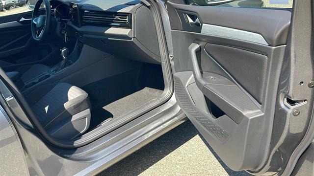 Photo of 2025 Volkswagen Jetta