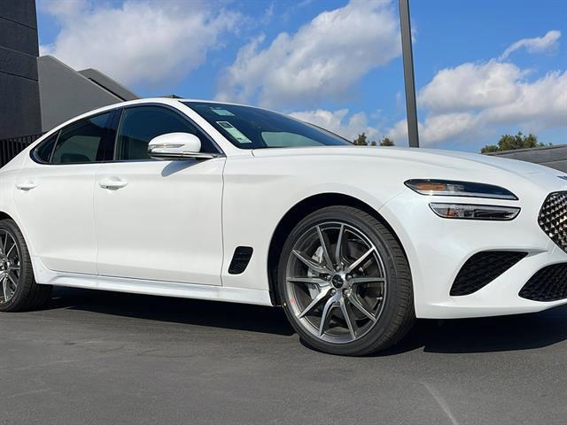 2025 Genesis G70