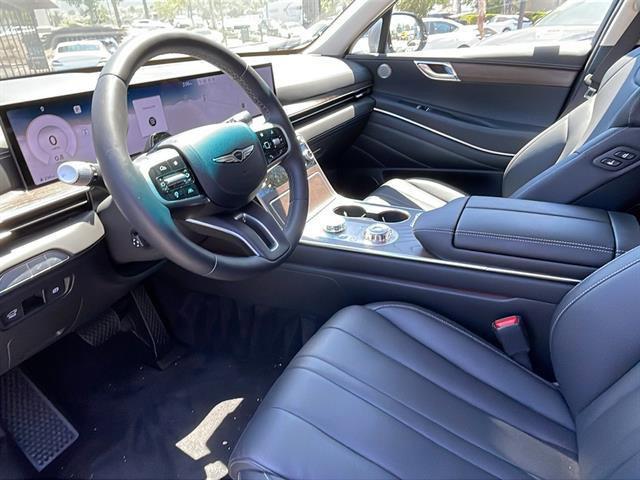 Photo of 2025 Savile Silver Genesis GV80