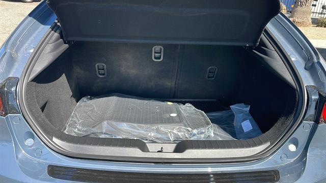 Photo of 2025 Polymetal Gray Metallic Mazda Mazda3