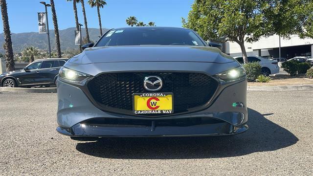 Photo of 2025 Polymetal Gray Metallic Mazda Mazda3