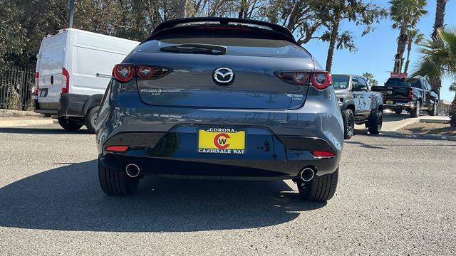 Photo of 2025 Polymetal Gray Metallic Mazda Mazda3