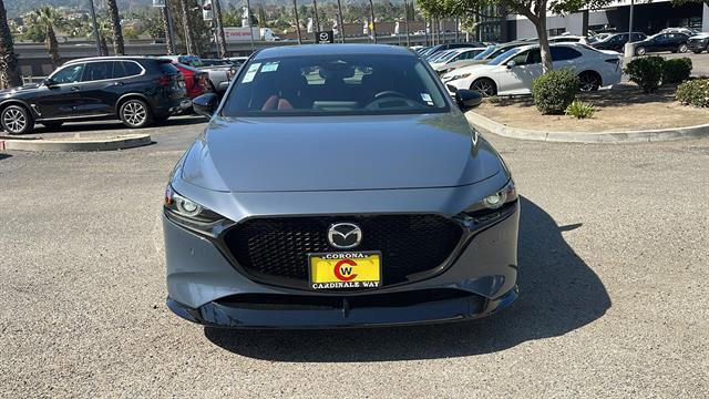 Photo of 2025 Polymetal Gray Metallic Mazda Mazda3