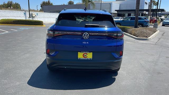 Photo of 2022 Dusk Blue Metallic Volkswagen ID.4
