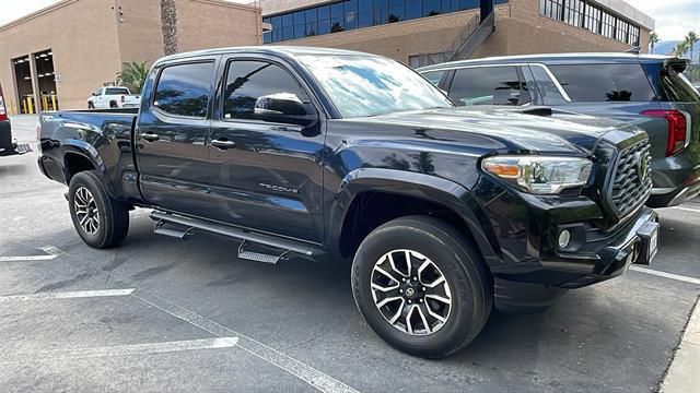Photo of 2021 Midnight Black Metallic Toyota Tacoma