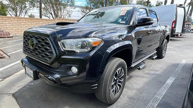 Photo of 2021 Midnight Black Metallic Toyota Tacoma
