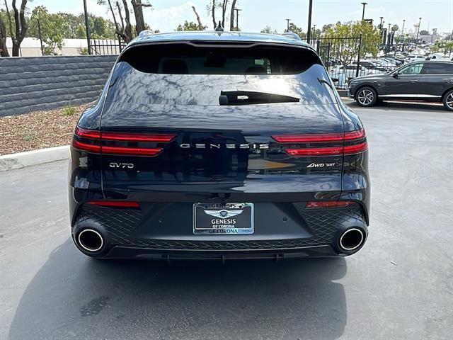 Photo of 2025 Vik Black Genesis GV70