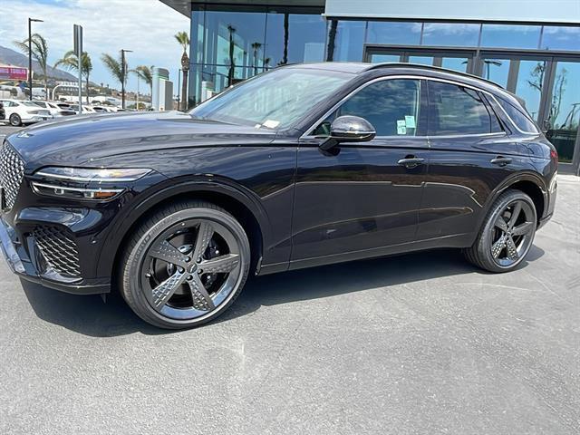 Photo of 2025 Vik Black Genesis GV70