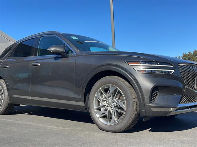 2025 Genesis Gv70