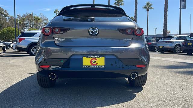 Photo of 2025 Machine Gray Metallic Mazda Mazda3