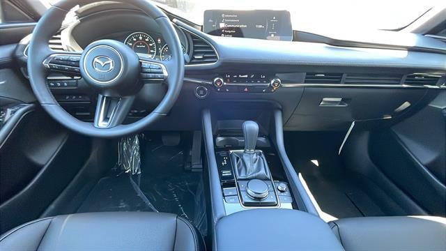 Photo of 2025 Machine Gray Metallic Mazda Mazda3