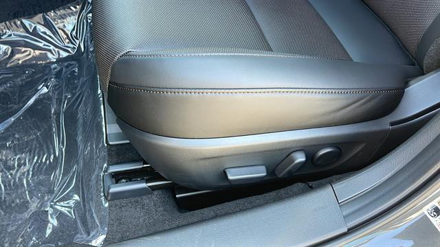 Photo of 2025 Machine Gray Metallic Mazda Mazda3