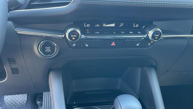 Photo of 2025 Machine Gray Metallic Mazda Mazda3