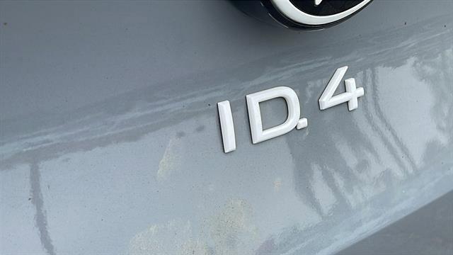 Photo of 2022 Moonstone Gray Volkswagen ID.4