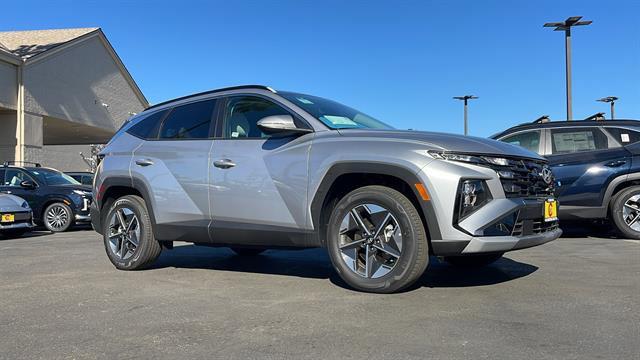 2025 Hyundai Tucson Hybrid