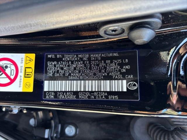 Photo of 2019 Obsidian Lexus ES 350
