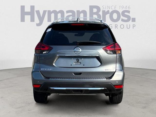 Photo of 2020 Gun Metallic Nissan Rogue