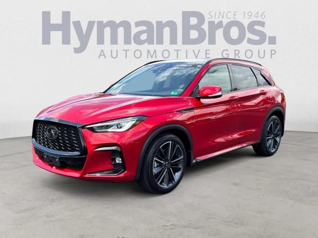 Photo of 2025 Dynamic Sunstone Red INFINITI QX50