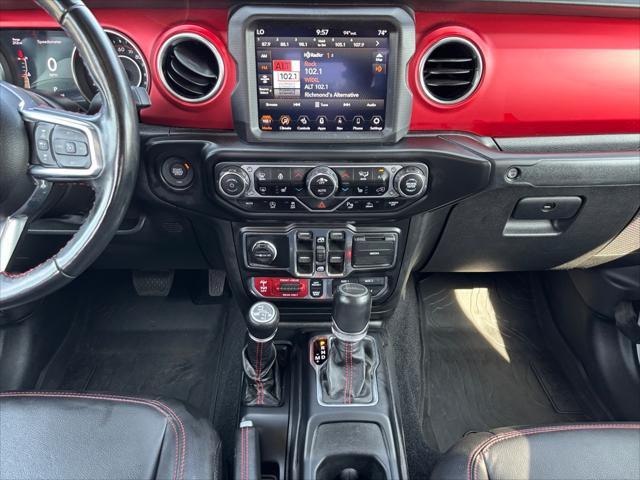 Photo of 2021 Bright White Clearcoat Jeep Gladiator