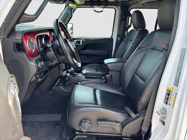 Photo of 2021 Bright White Clearcoat Jeep Gladiator
