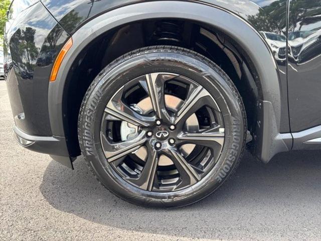Photo of 2026 Mineral Black INFINITI QX60
