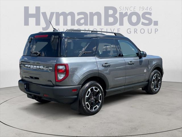 Photo of 2021 Carbonized Gray Metallic Ford Bronco Sport