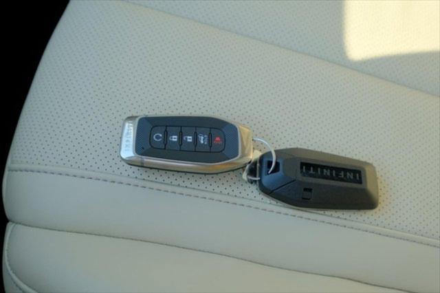 Photo of 2025 INFINITI QX60