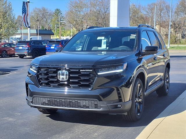 Photo of 2025 Crystal Black Pearl Honda Pilot