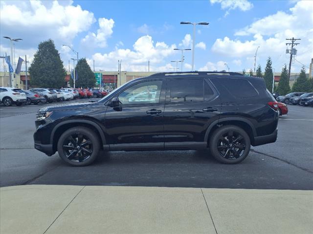 Photo of 2025 Crystal Black Pearl Honda Pilot