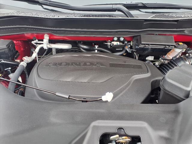 Photo of 2025 Radiant Red Metallic II Honda Ridgeline