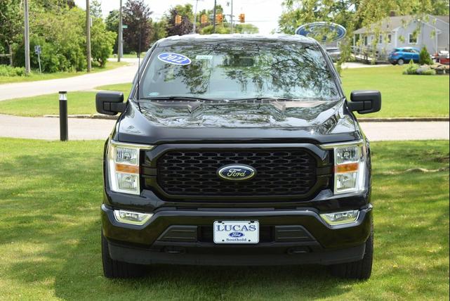Photo of 2022 Agate Black Metallic Ford F-150