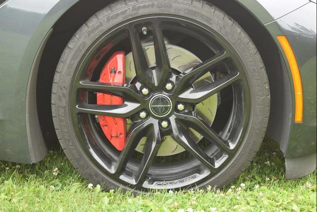 Photo of 2014 Cyber Gray Metallic Chevrolet Corvette Stingray