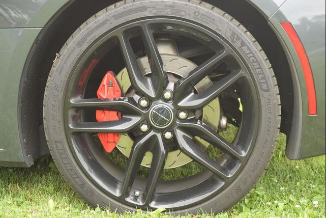 Photo of 2014 Cyber Gray Metallic Chevrolet Corvette Stingray